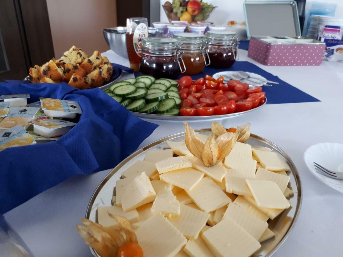 Boootshaus - Am Spreeufer Otel Beeskow Dış mekan fotoğraf
